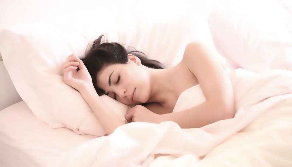 dormir poco es malo para la salud